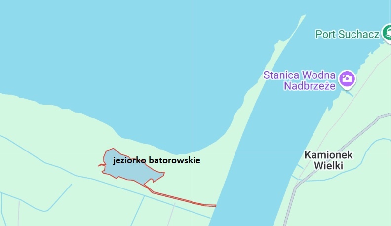 Elbląg, 70-latek utknął na jeziorku batorowskim (Źródło: Google) Elbląg, 70-latek utknął na jeziorku batorowskim (Źródło: Google)