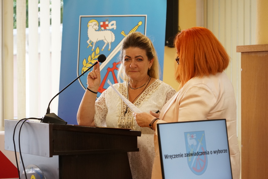 Elbląg, Ewa Pastuszuk składa przyrzeczenie przed objęciem mandatu radnej