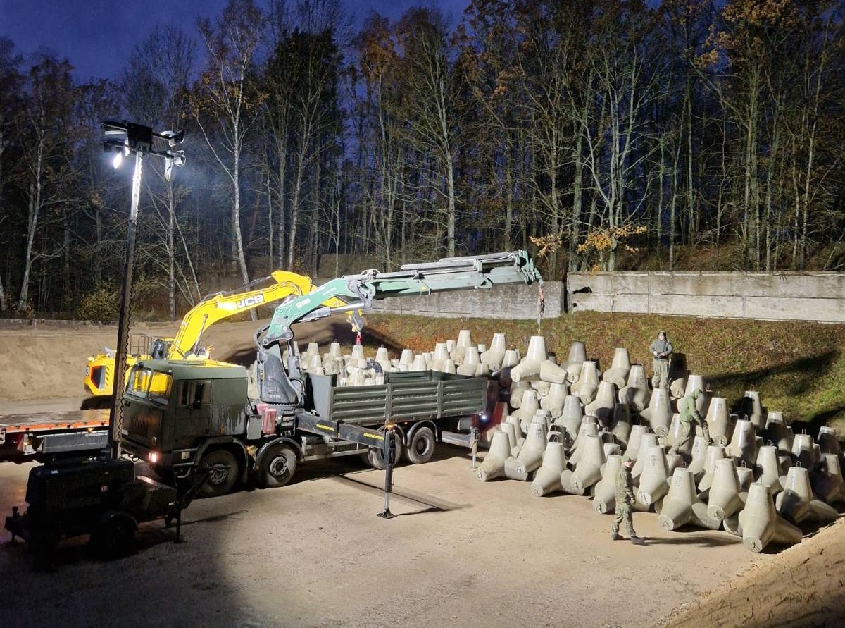 Elbląg, Wojsko napełnia składy przy granicy z obwodem królewieckim