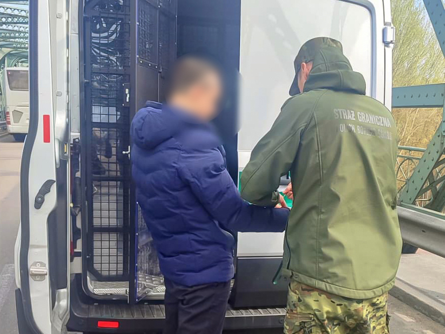 Elbląg, Lekceważyli prawo, wrócili na Ukrainę