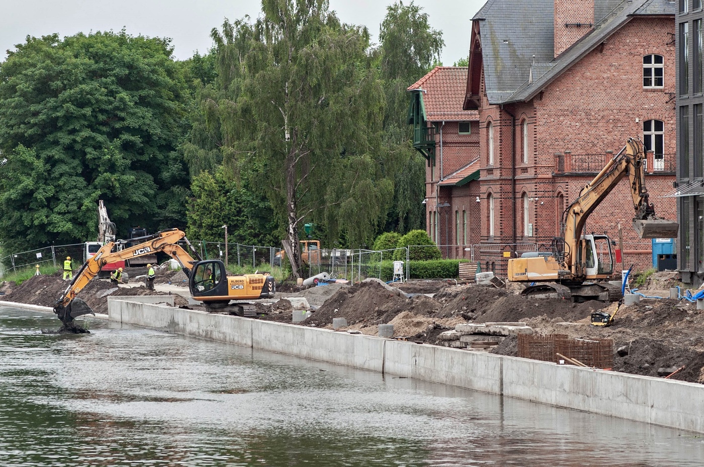 Elbląg, Nabrzeże droższe niż zakładano