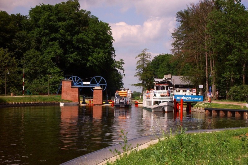 Elbląg, Wycieczka nad kanał  (w obiektywie Henryka Myślińskiego)