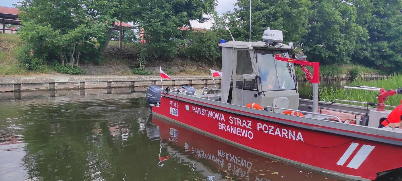 Elbląg, Zdjęcie z akcji służb na rzece Pasłęce,