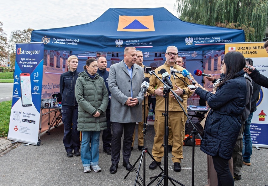 Elbląg, Podczas briefingu głos zabrali Radosław Król, Michał Missan, Wioletta Skrzypczyńska.