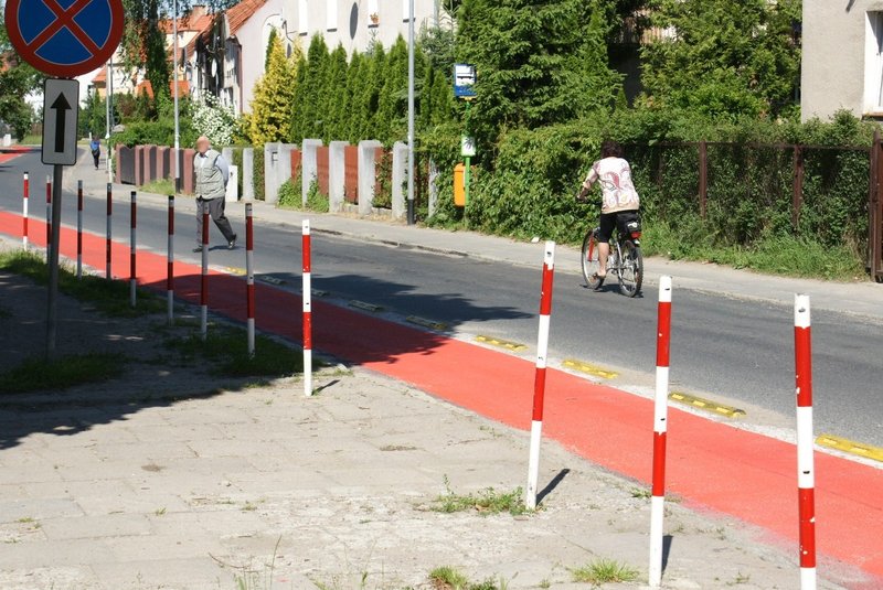 Elbląg, Rowerzyści jadący ul. Kościuszki w kierunku ul. Agrykola nie mogą korzystać z kontrapasa, Elbląg, Rowerzyści jadący ul. Kościuszki w kierunku ul. Agrykola nie mogą korzystać z kontrapasa,