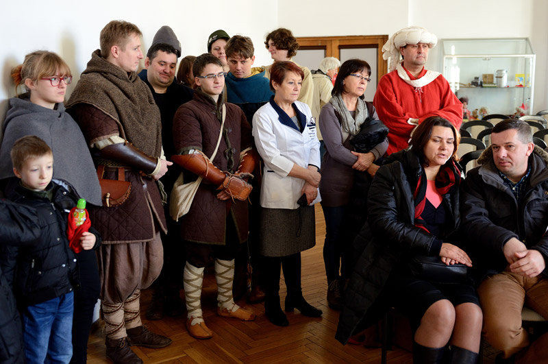 Elbląg, Na polu walki dochodzi do różnych wypadków dlatego szkolenie skierowane było głównie do rekonstruktorów historycznych Elbląg, Na polu walki dochodzi do różnych wypadków dlatego szkolenie skierowane było głównie do rekonstruktorów historycznych