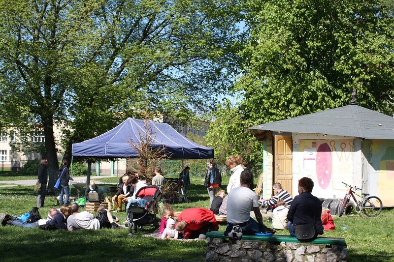 Elbląg, Osiedlowa majówka z Pasożytem