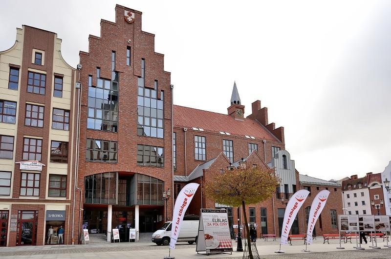 Elbląg, Ratusz Staromiejski ma być obciążony hipoteką Elbląg, Ratusz Staromiejski ma być obciążony hipoteką
