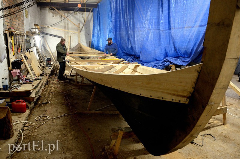Elbląg, Wkingowie chcą nazwać łódź "Kormak" na cześć zmarłego Krzysztofa Dudzickiego