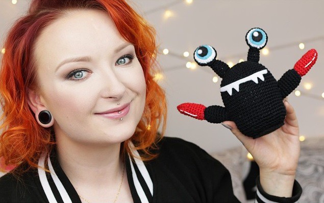 Elbląg, Ewa Grzelakowska-Kostoglu prowadzi na YouTube serwis Red Lipstick Monster Elbląg, Ewa Grzelakowska-Kostoglu prowadzi na YouTube serwis Red Lipstick Monster