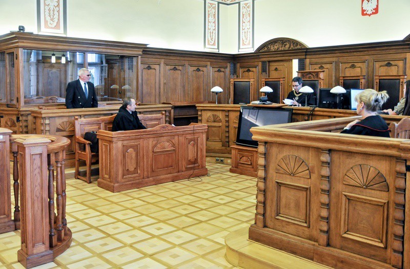 Elbląg, Proces odbywał się w największej sądowej sali