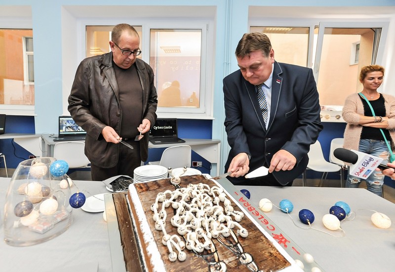 Elbląg, Po remoncie przyszedł czas na tort