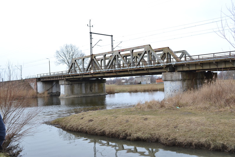 Elbląg, Most kolejowy na rzece Elbląg