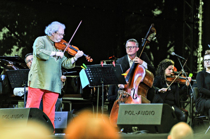 Elbląg, Cygański koncert w deszczu