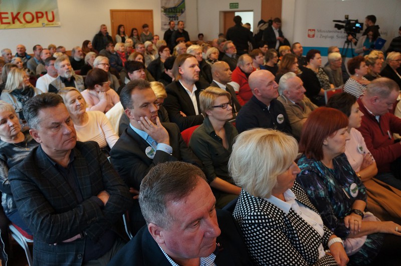 Elbląg, Sala biblioteki w Krynicy Morskiej wypełniła się do ostatniego miejsca