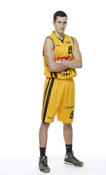 Elbląg, Z Elbląga do koszykarskiej ekstraklasy