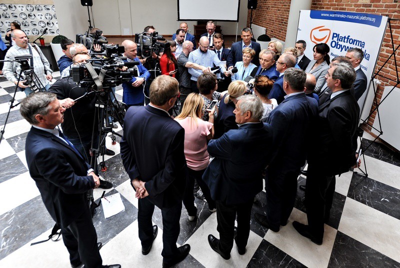 Elbląg, W konferencji wzięło udział wielu dziennikarzy, także z ogólnopolskich mediów Elbląg, W konferencji wzięło udział wielu dziennikarzy, także z ogólnopolskich mediów