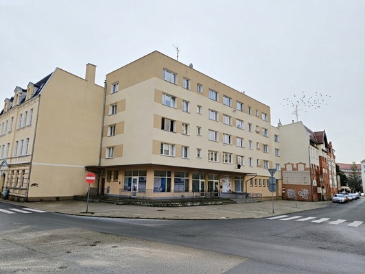 Elbląg WGN Nieruchomości Oddział Elbląg prezentuje 3 pokoje po generalnym remoncie | garderoba | centrum Elbląga52,1