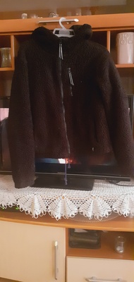 Elbląg Sprzedam odzież damską widoczna na zdjęciach za 50 zl. .. .. ciuszki są od rozmiaru S do L. .. .. kontak sms.