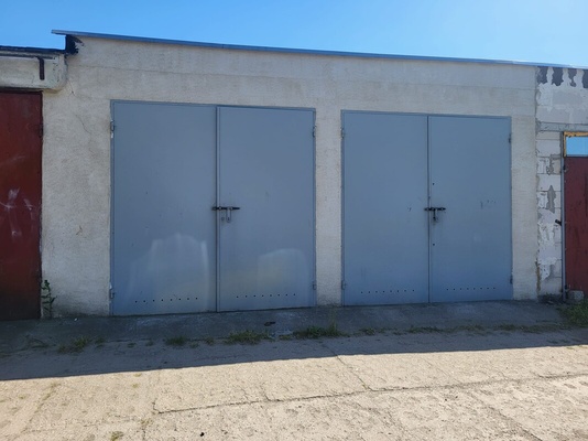 Elbląg AS  NIERUCHOMOŚCI  POLECAPOMIESZCZENIE  GARAŻOWEElbląg, ul. Piaskowa* 19 mkw - 300zł* 38 mkw -