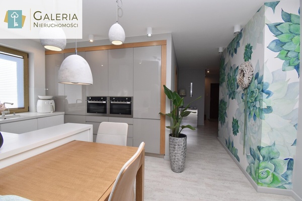 Elbląg GALERIA NIERUCHOMOŚCIZ pasji i miłości do nieruchomościNa sprzedaż: 3 pokoje | gotowe do zamieszkania | 77