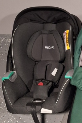 Elbląg Sprzedam Recaro fotelik samochodowy. 
Czyste zadbane w bardzo dobrym stanie. 
Polecam.