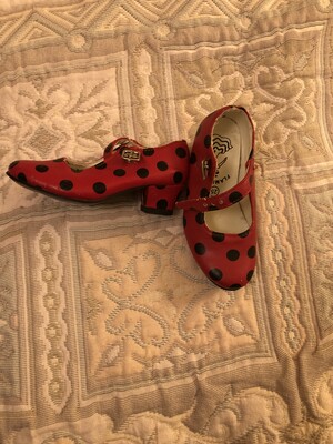 Elbląg Oddam pantofelki ze zdjecia firmy Flamenca, rozmiar 25.Pantofelki w stanie dobrym.