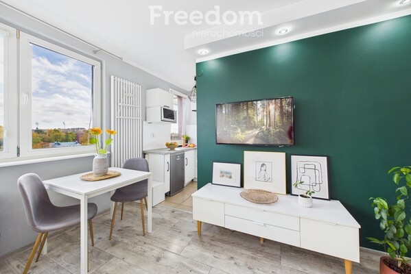 Elbląg FREEDOM NIERUCHOMOŚCISprzedam mieszkanie - Elbląg, Władysława IV. Mieszkanie o powierzchni 24m2 znajduję