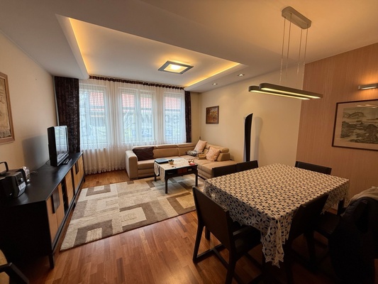 Elbląg BIURO NIERUCHOMOŚCISZULC& SZULCNA SPRZEDAŻMieszkanie - Elbląg ul. Kosynierów GdyńskichPowierzchnia