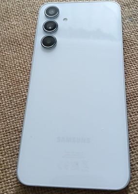 Elbląg Do sprzedania telefon Samsung a55 5g od nowości u mnie do tego pudełeczko stan bdb polecam do małej negocjacji