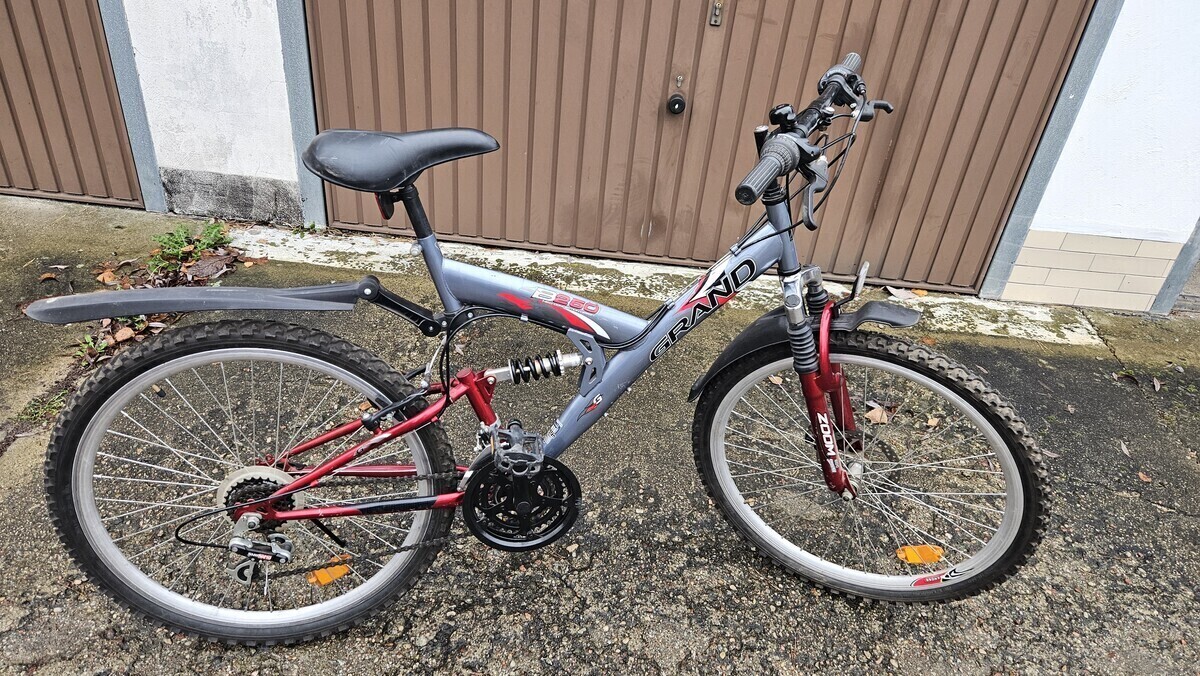 Elbląg Sprzedam rower Kross Grand B250 MTB (górski) 26 cali. Stan techniczny i wizualny bardzo dobry.