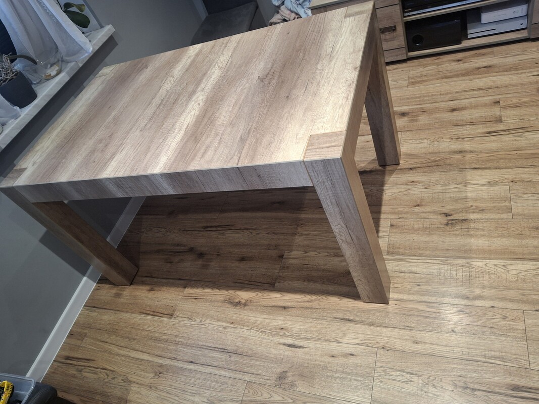 Elbląg Sprzedam zestaw mebli pokojowych. Witrynka wys. 195,5 x szer. 59,3 x gł. 42cm. Komoda 3D3S Szer. 167,4 x wys.