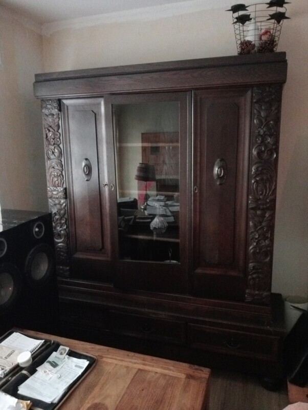 Elbląg Sprzedam kredens dębowy w bdb stanie jak na zdjeciach