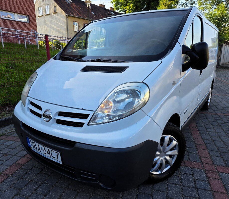 Elbląg Nissan Primastar Lift Vivaro Trafic 2,5 Diesel 145KM 2008 RokWysoki 3-Osobowy — Wspomaganie