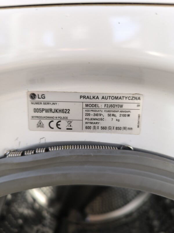 Elbląg Sprzedam pralkę automatyczną LG sprawna wszystkie programy działają bez zarzutów wsad 7kg. delikatnie kapie