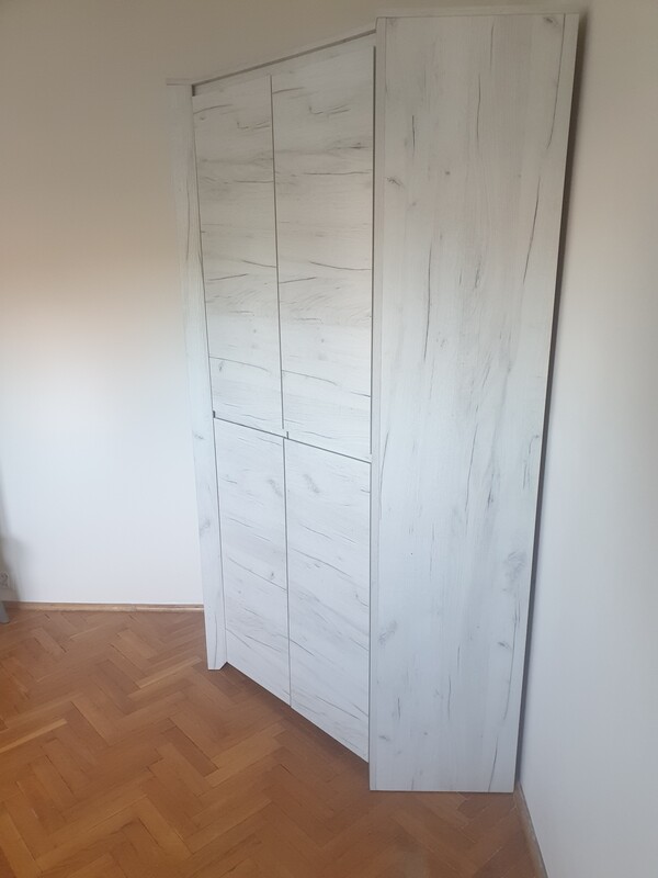 Elbląg Dzień dobry mam na sprzedasz szafę