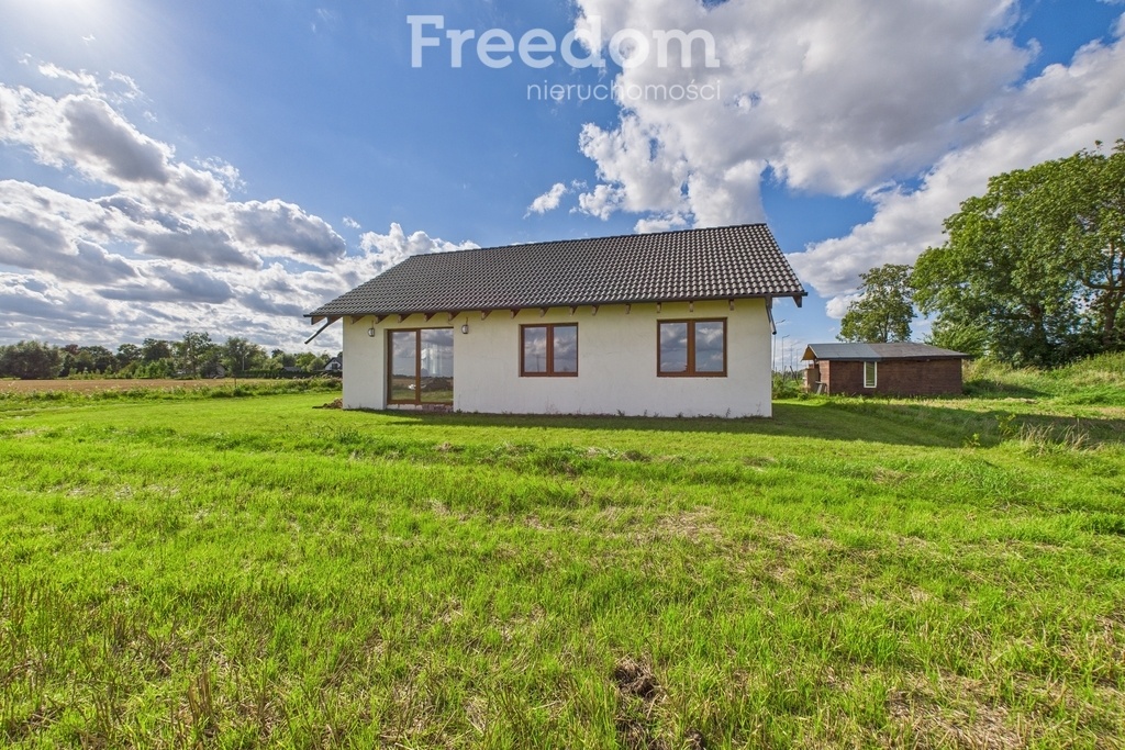 Elbląg FREEDOM NIERUCHOMOŚCISprzedam dom - Nowy dwór gdański. Oferuję na sprzedaż jednopiętrowy dom wolnostojący