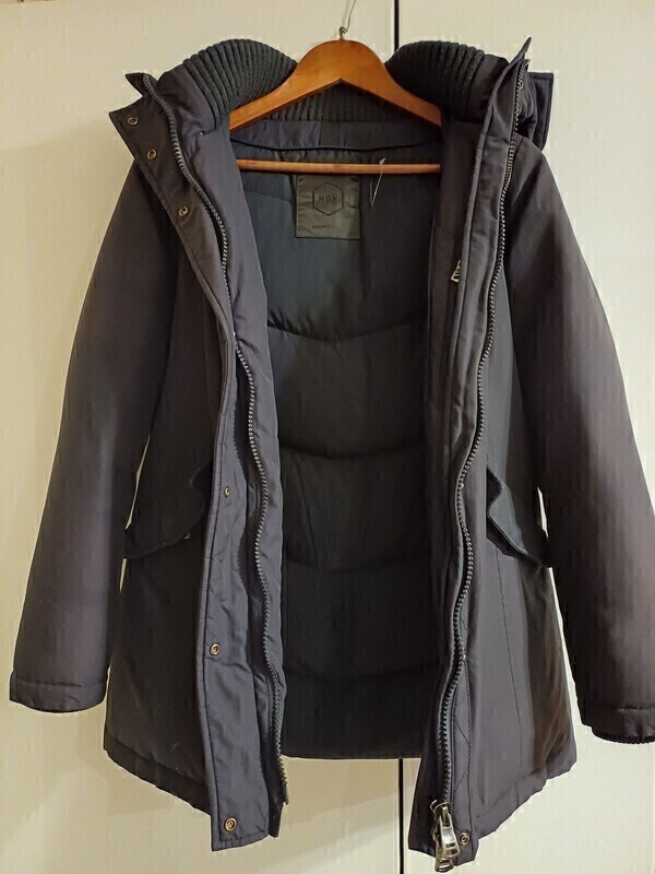 Elbląg Jak nowa kurtka puchowa, rozmiar S, podwójny zamek góra dół, możliwość ściągnięcia w pasie, brak oznak