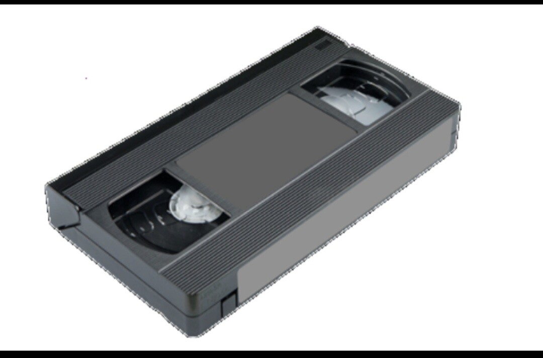 Elbląg Kupię magnetowid VHS w dobrym stanie proszę pisać na telefon