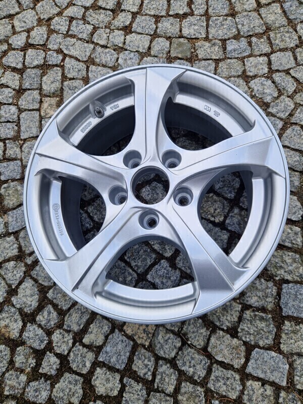 Elbląg Alufelgi po renowacji do BMW - rozmiar 16 cali 5 X 120 72,6 mmPolecam