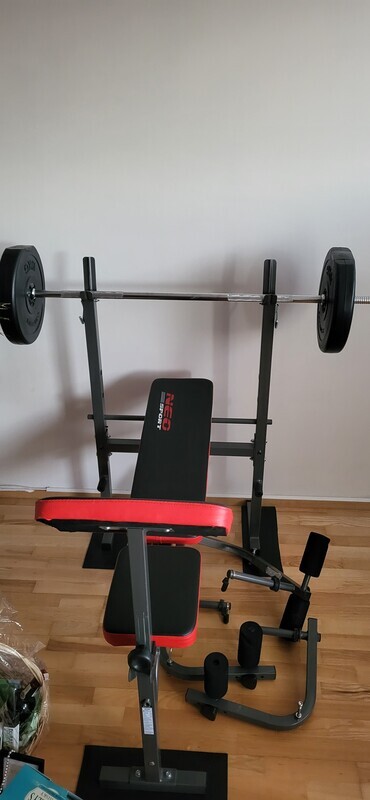 Elbląg Sprzedam praktycznie nieużywany zestaw do ćwiczeń, ławeczka, sztanga, lane dokładaki 45 kg -