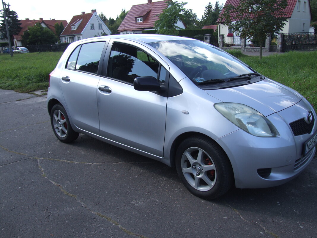 Elbląg Toyota Yaris 1,3 2007 Salon, Przebieg 148 000 km.