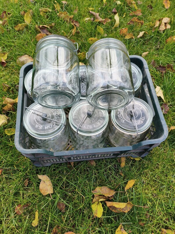 Elbląg Sprzedam używane słoje wecka 1.25 l -20 szt i 1 l -7 szt