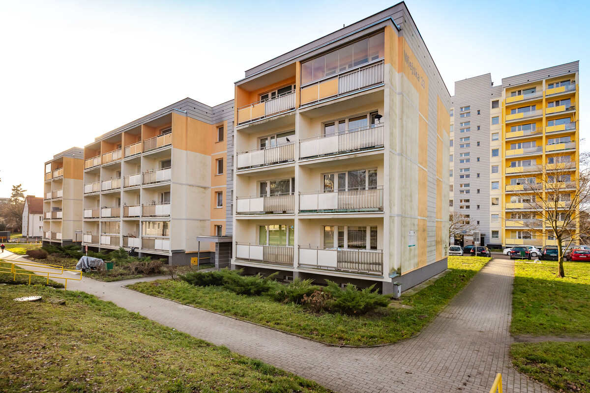 Elbląg NOVA STREFA NIERUCHOMOŚCISprzedamSłoneczna i przytulna kawalerka 34m2 na 2 piętrze– ul. Wiejska,