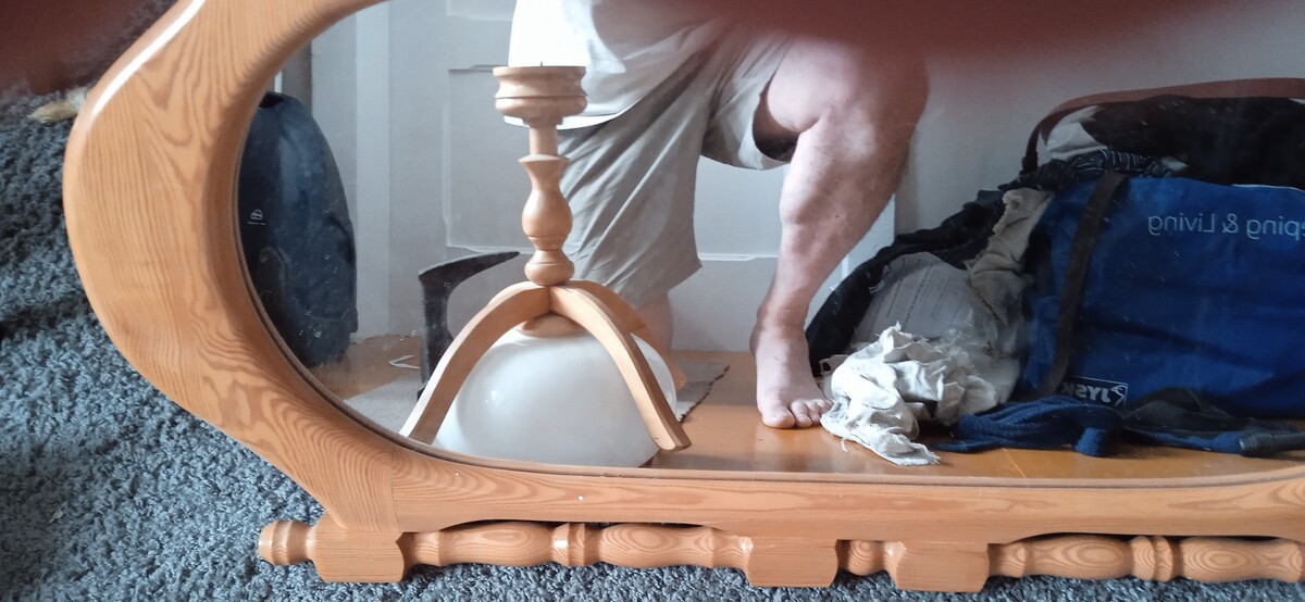 Elbląg Oddam za darmo kubki, kieliszki na stopce lustro do przedpokoju w komplecie z żyrandolem, książki katolickie