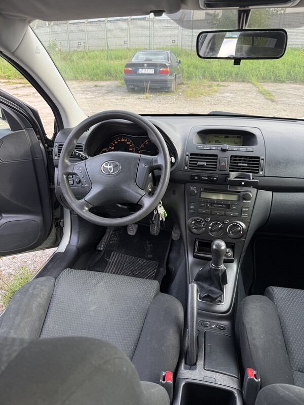 Elbląg Toyota Avensis T25 kombi 1.8 benzyna 129kmrocznik 2004przebieg 279tys km
