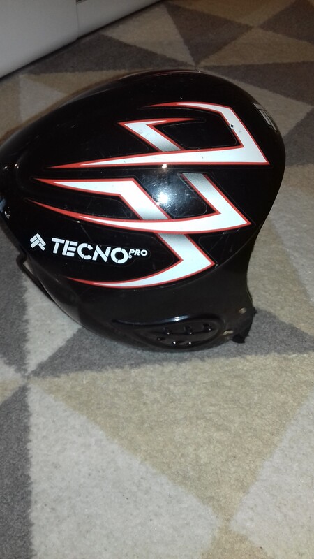 Elbląg Sprzedam kask Tecno na narty, rozm.56-57.Polecam. Proszę o sms.