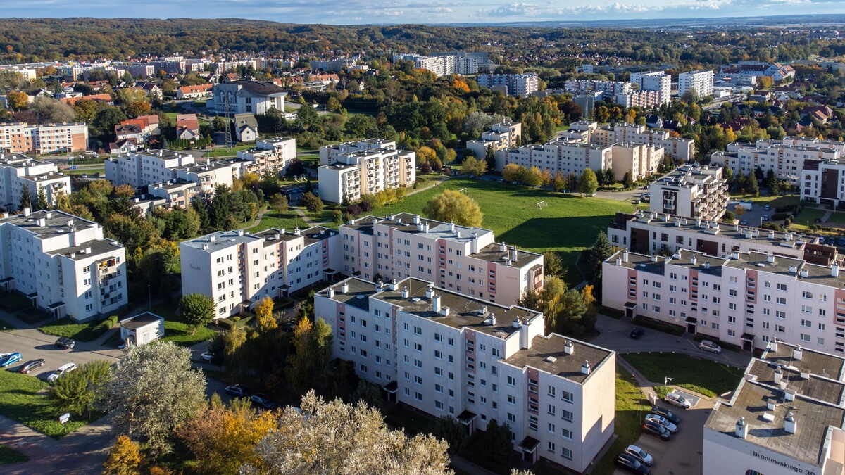 Elbląg TO MY SPRZEDAJEMYNIERUCHOMOŚCI W TYM MIEŚCIEBIURO NIERUCHOMOŚCIAMERICAN HOMEWYNAJMĘ - 2 POKOJE -