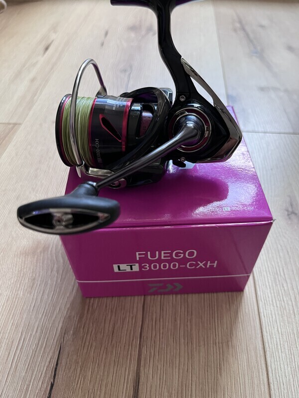 Elbląg Kołowrotek Daiwa fuego LT -3000CXH kupiony rok temu w kwietniu bardzo mało używany jak nowy łowiony małymi