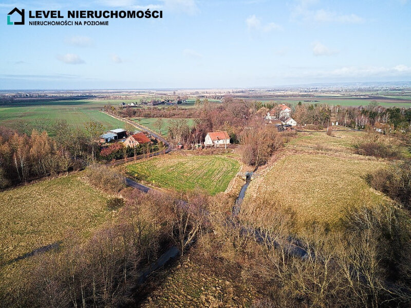 Elbląg LEVEL NIERUCHOMOŚCISiedlisko z potencjałemDom&nbsp; ok.160 m2,działki&nbsp; 5,666 m2MarwicaNIERUCHOMOŚCI NA